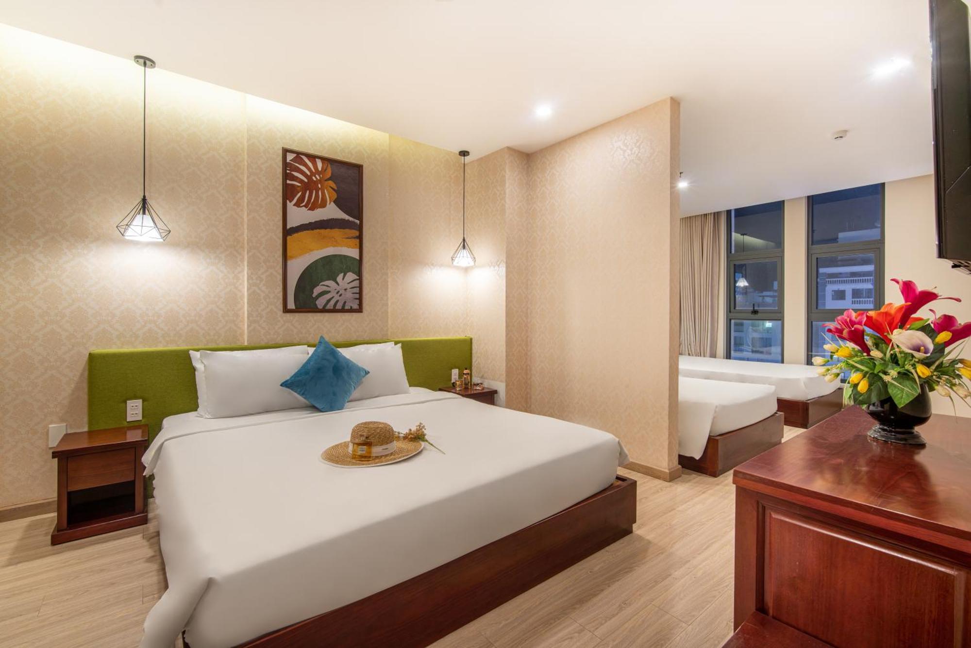 May Beach Hotel