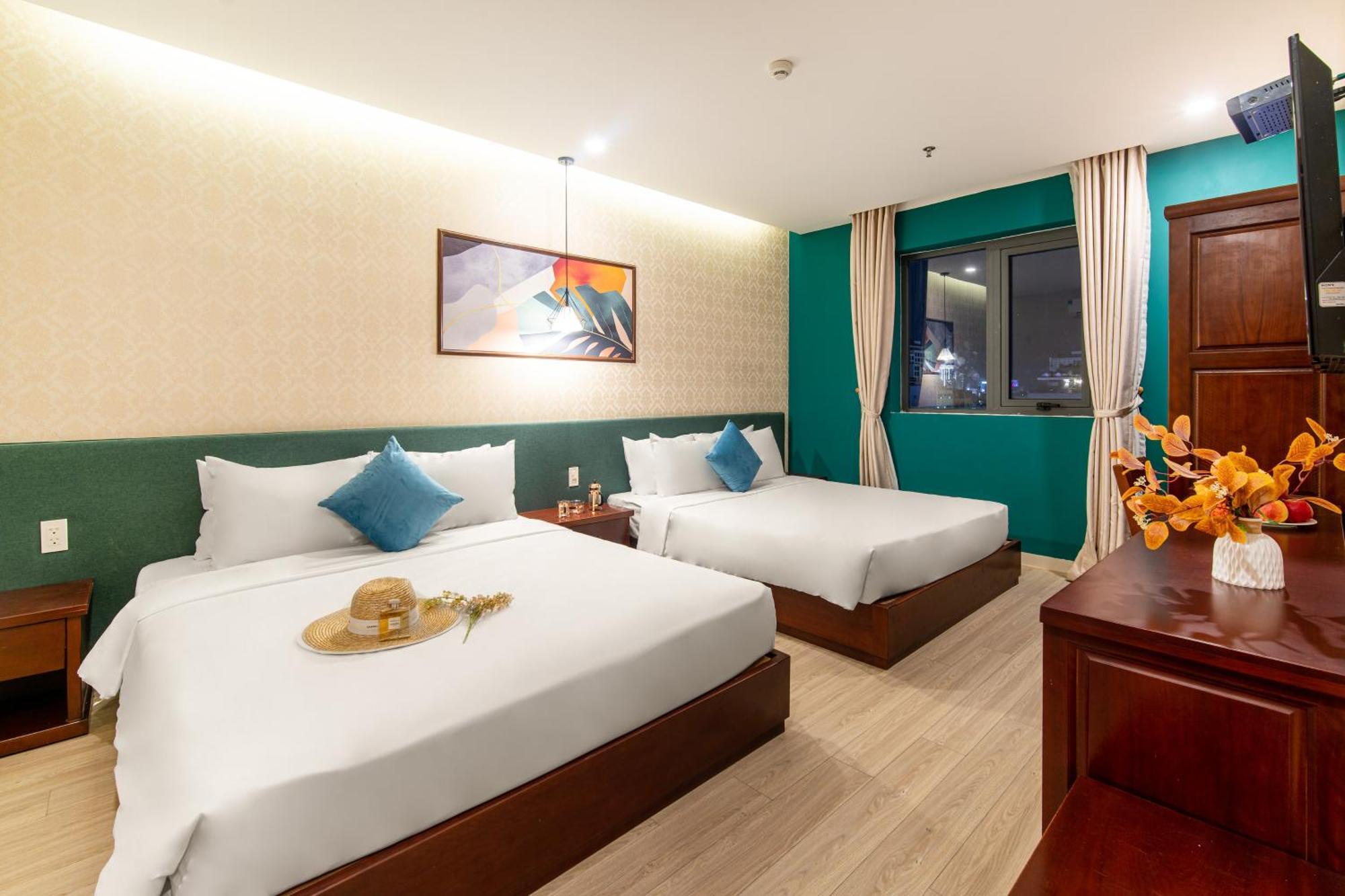May Beach Hotel 4* Дананг